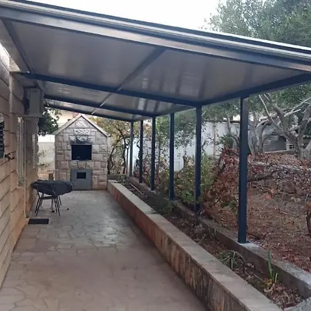 Natasa Apartman
